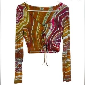 Sunday Best Tie Dye Cinch Long Sleeve Crop Top